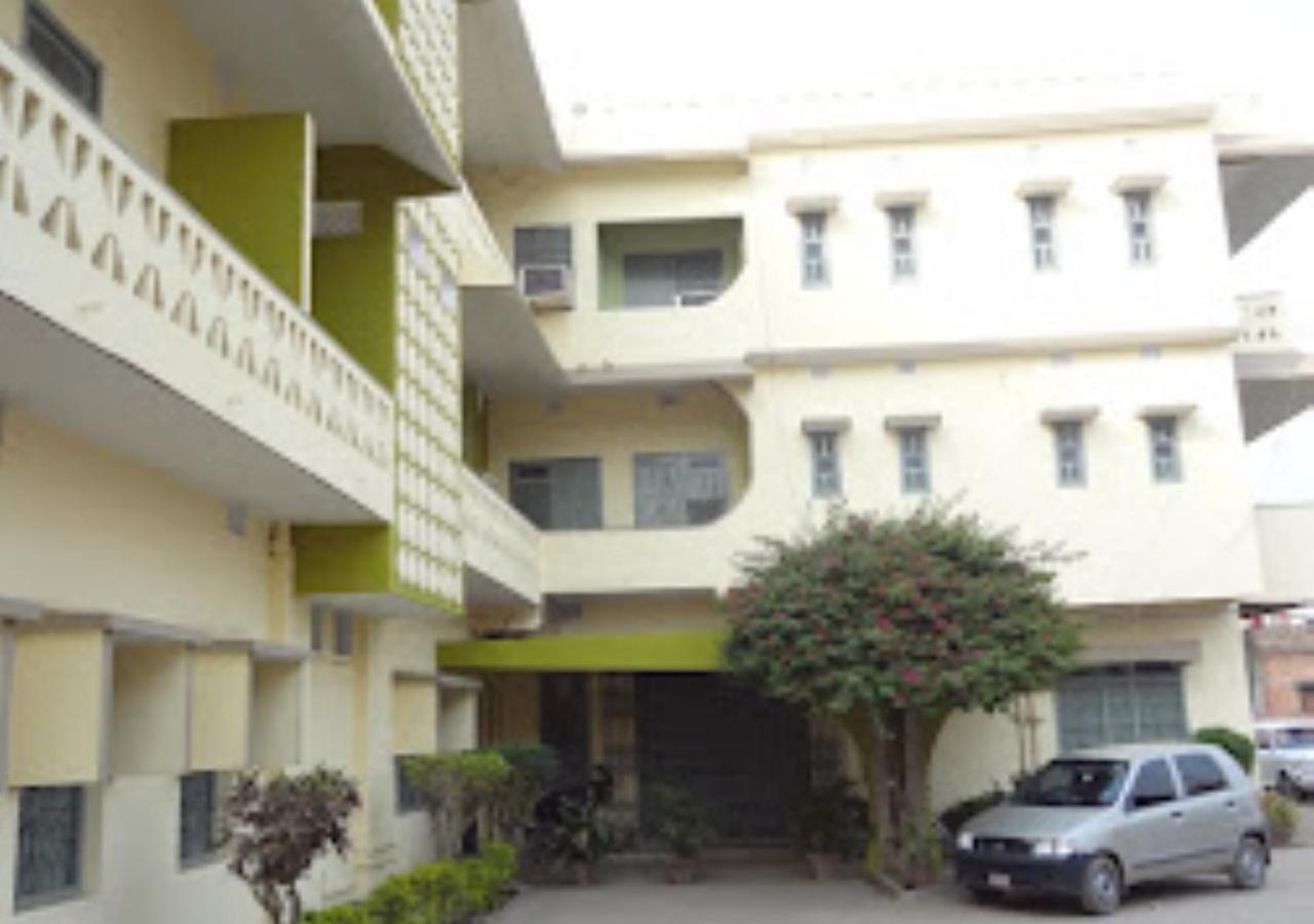 Vijieya Hotel Bihar Saharsa Exterior photo